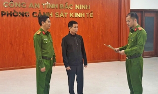 Bắc Ninh: Khởi tố chủ cơ sở sản xuất giấm ăn giả